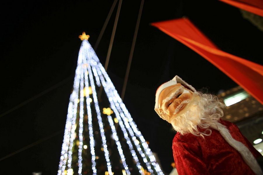 Photo special: Santa Claus gets around