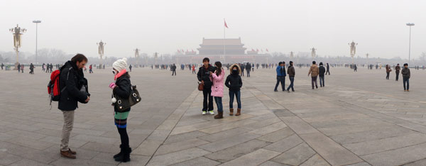 Masks become travel essentials as smog lingers