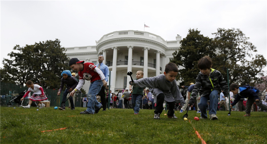 Obama family enjoys Easter Egg Roll with children