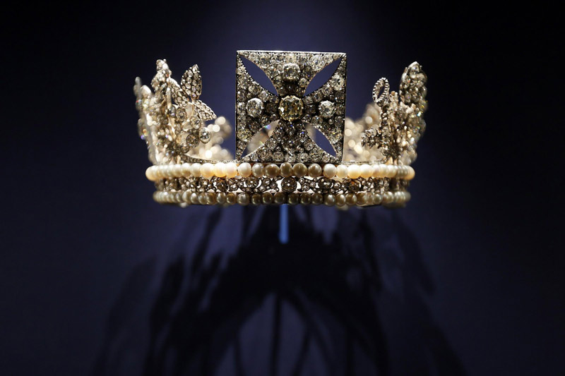 Preview of 'The Queen's Coronation 1953' exhibit