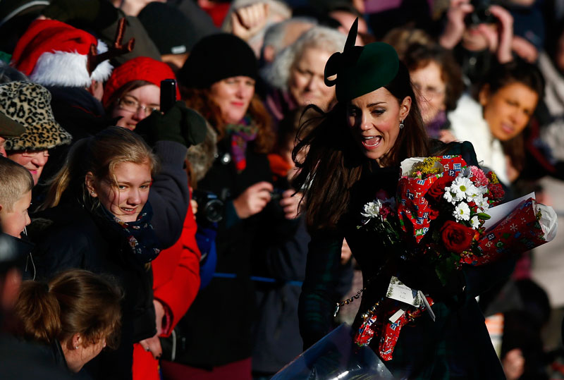 Royal family attends Christmas Day morning service