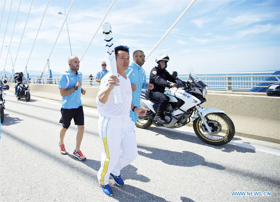 Chinese torchbearers attend Olympics torch relay in Greece