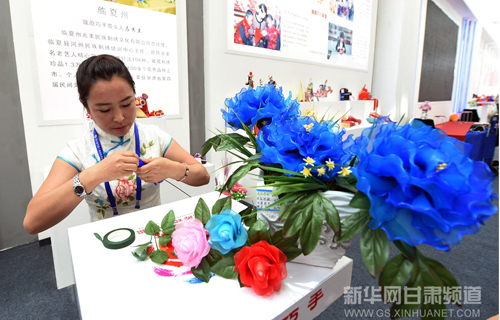 Gansu speeds up handcraft industry development