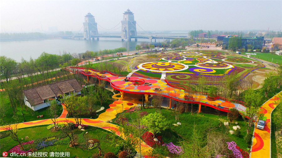 Scenery of flowerbeds at Marco Polo Flower World in E China