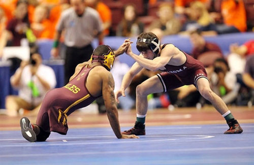 One-legged US wrestler wins NCAA wrestling title