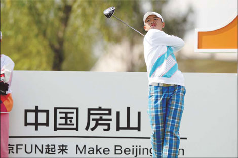 Chinese golf swinging in right direction