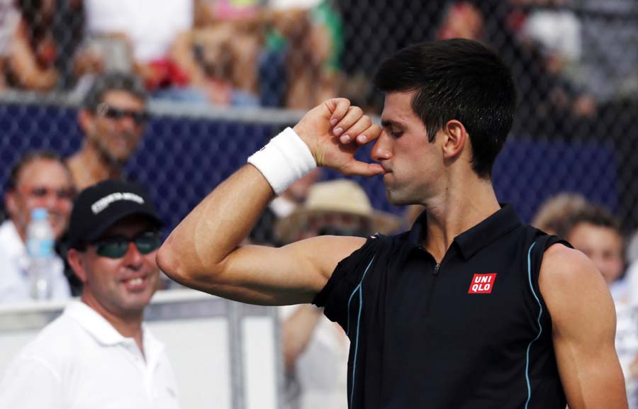 Nadal, Djokovic entertain crowds in exhibition match