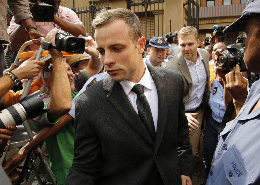 Pistorius vomits at Steenkamp autopsy details in court