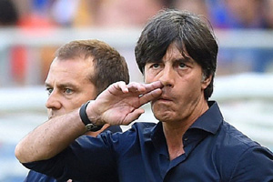 Klinsmann, Loew nurse US, Germany to KO stage