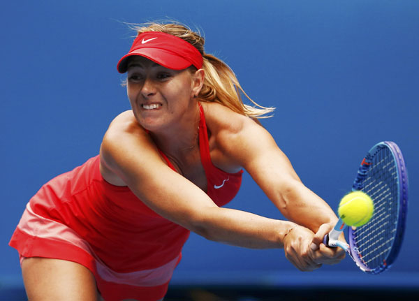 Sharapova defeats Bouchard to reach Australian Open semis