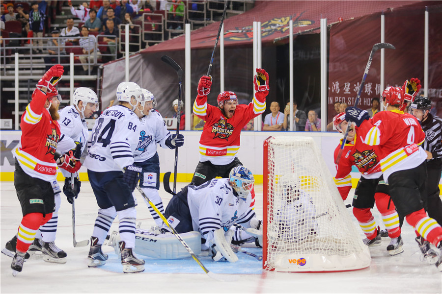 China's KHL team sparkles at home debut