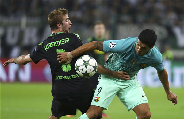 Barcelona edge Monchengladbach 2-1 in UEFA Champions League