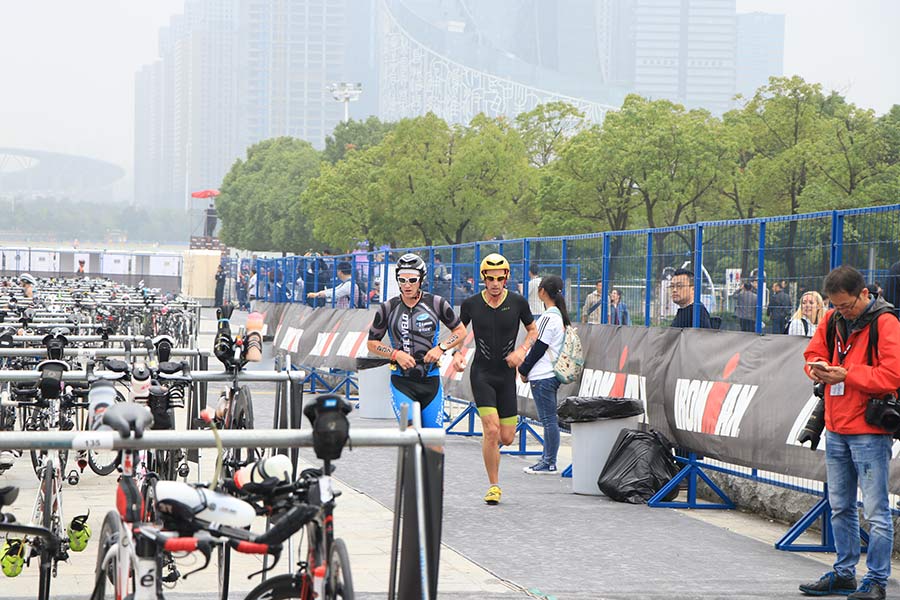 Athletes compete in Hefei half Ironman race