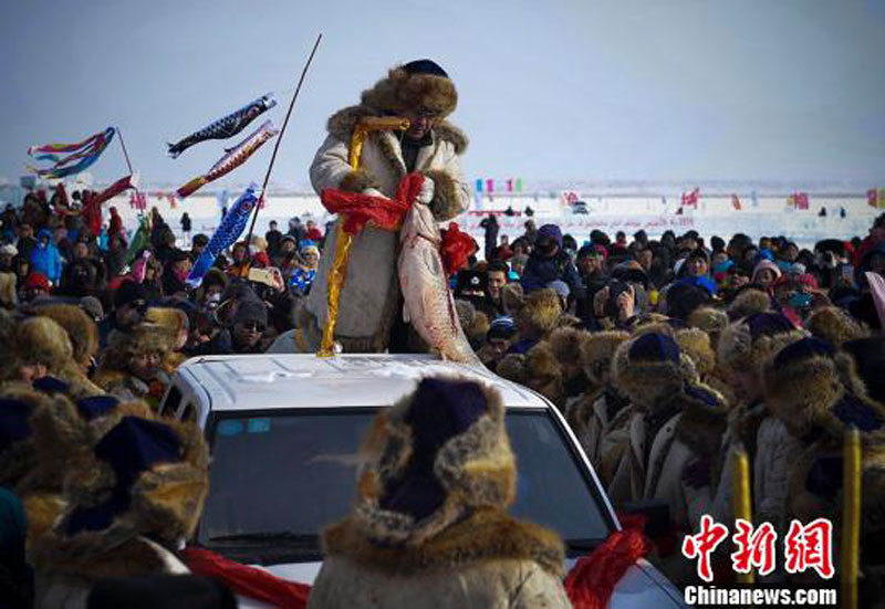 Winter fishing kicks off in Xinjiang