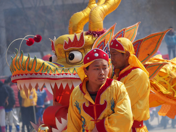 Dragon dance in Tongren, Guizhou