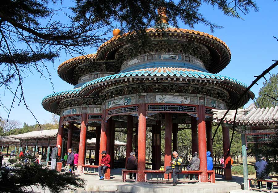 Spring light brightens the Temple of Heaven