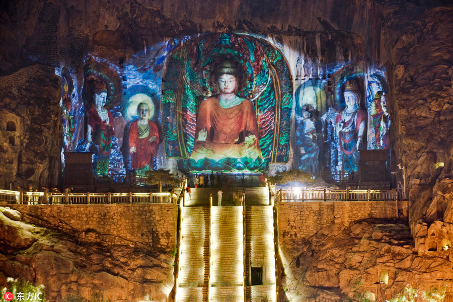 Night view of Longmen Grottoes