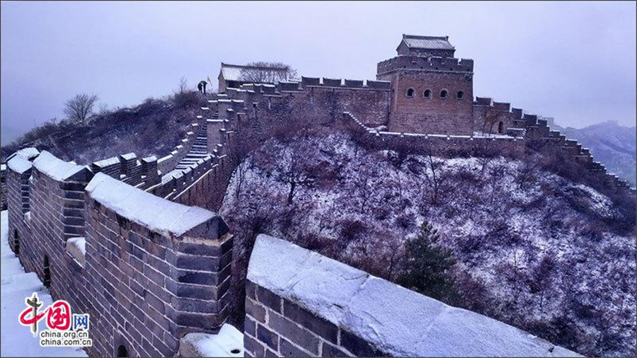 Magnificent Great Wall covered with snow