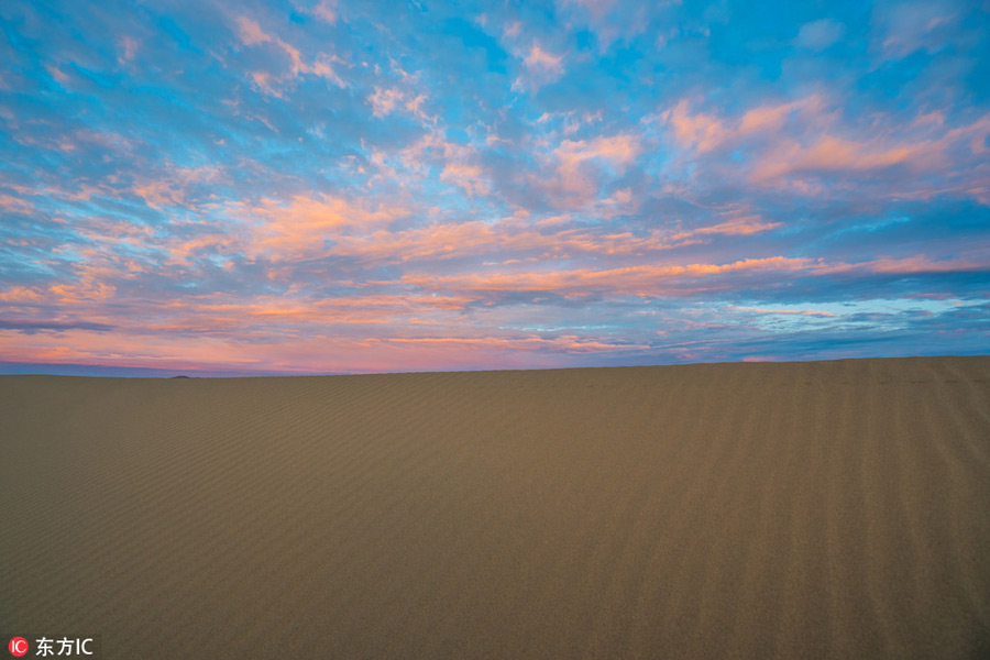 Stunning views in Badain Jaran Desert