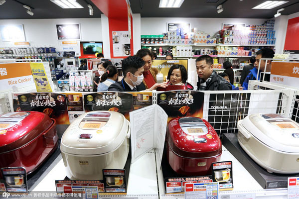 Coffin-shaped bus station unnerves travelers