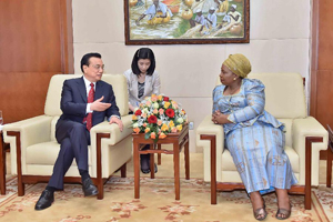 Chinese Premier, Ethiopian President visit Ethiopian cataract patients