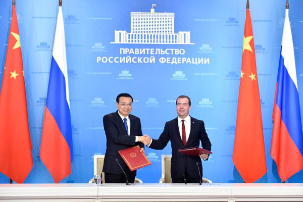 China, Russia sign deals on energy, high-speed railways