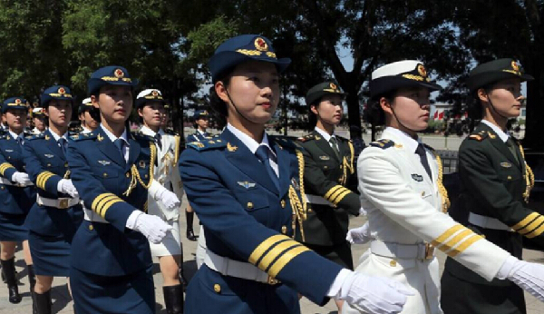 History of ceremonial uniforms of PLA Guard of Honor