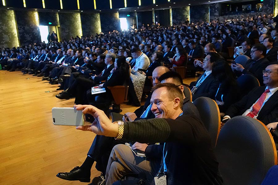 President Xi delivers keynote speech at World Internet Conference