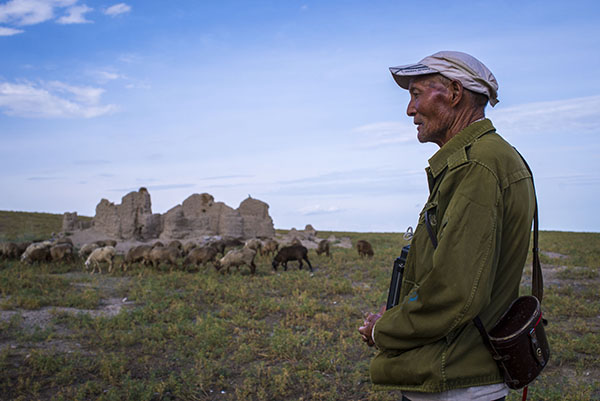 Half a century of protecting China's border