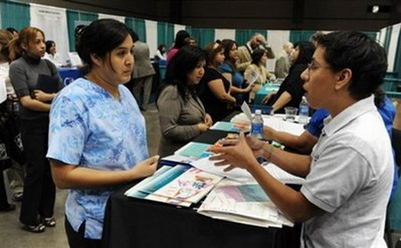 US jobless rate bolts to 8.5%, 26-yr high