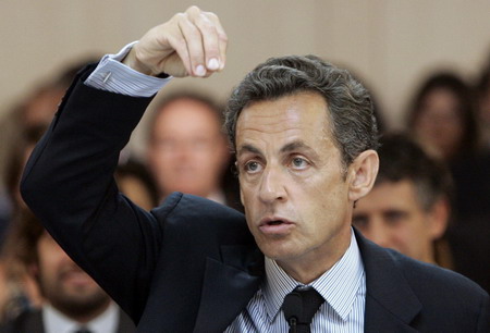 Sarkozy under fire over remarks on Israel FM