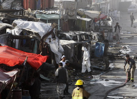 Gunfire erupts in Kabul ahead of presidential vote