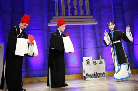 Chinese Kun Opera staged in UNESCO headquarters in Paris