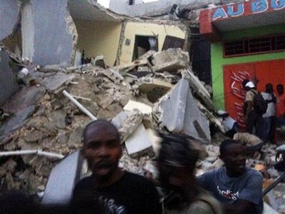 Major quake hits Haiti; many casualties expected