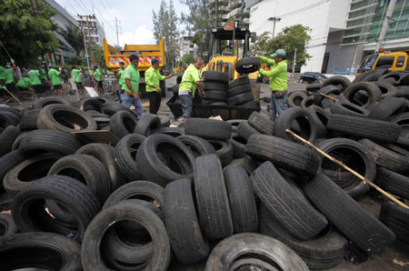 Red-shirts return home as army completes clearing