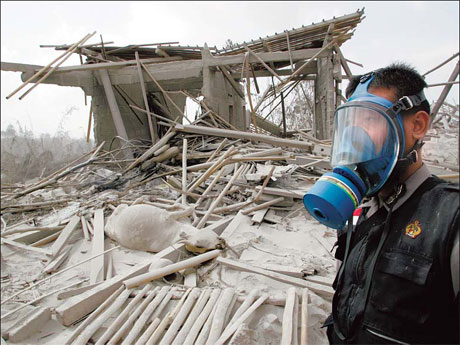 Tsunami kills 282; no Chinese casualties