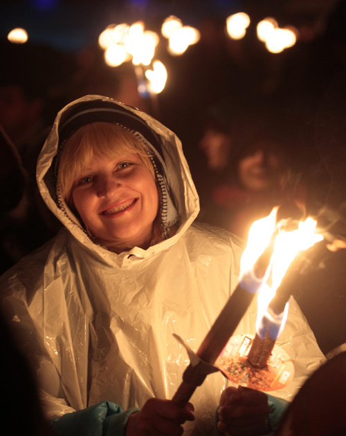 Torchlight marks the start of New Year