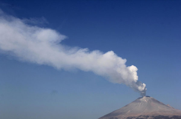 Mexico strengthens volcanic monitoring