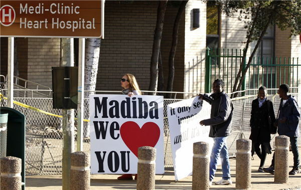 S African worries about Mandela's condition