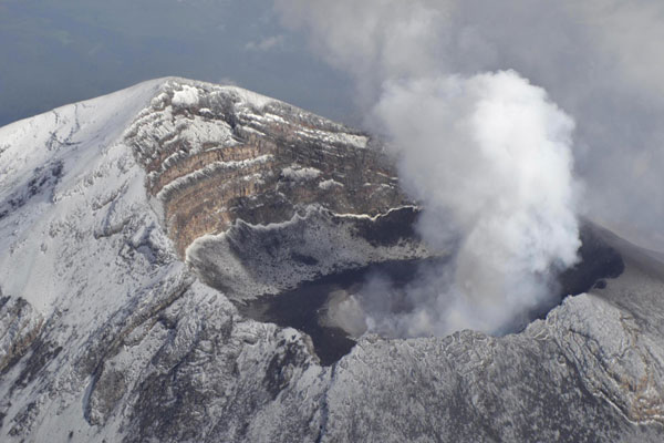 Popocatepetl volcano erupts in Mexico