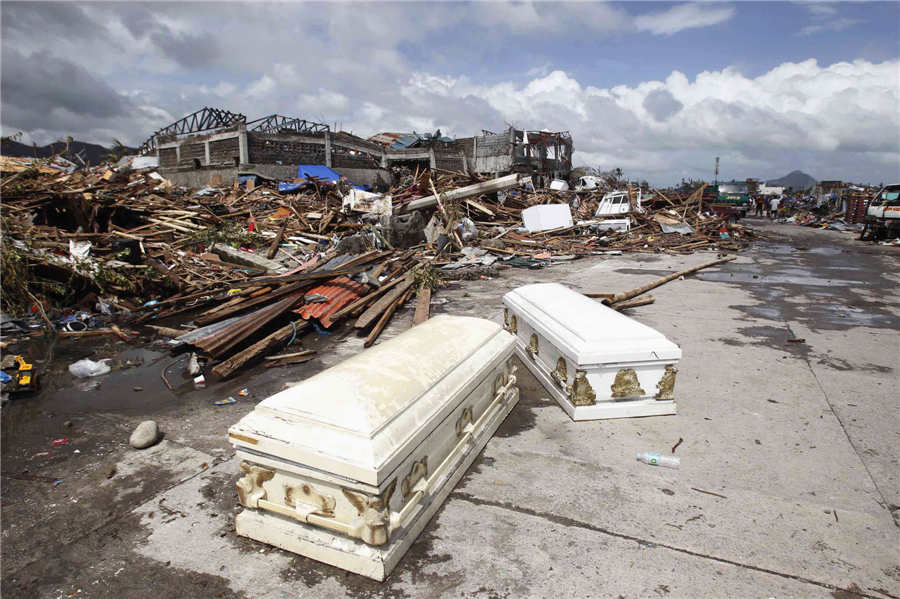 Typhoon Haiyan jolts Philippines