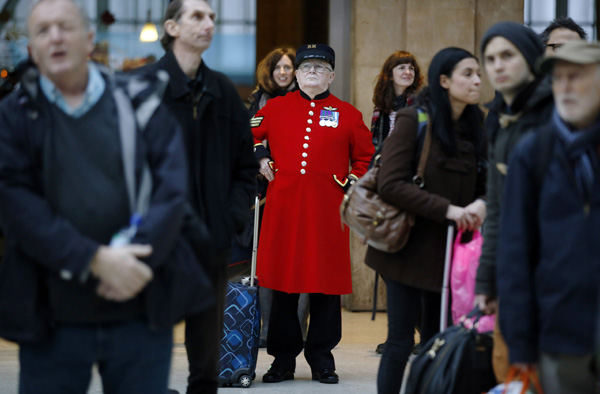 Storm wreaks havoc in Britain, France