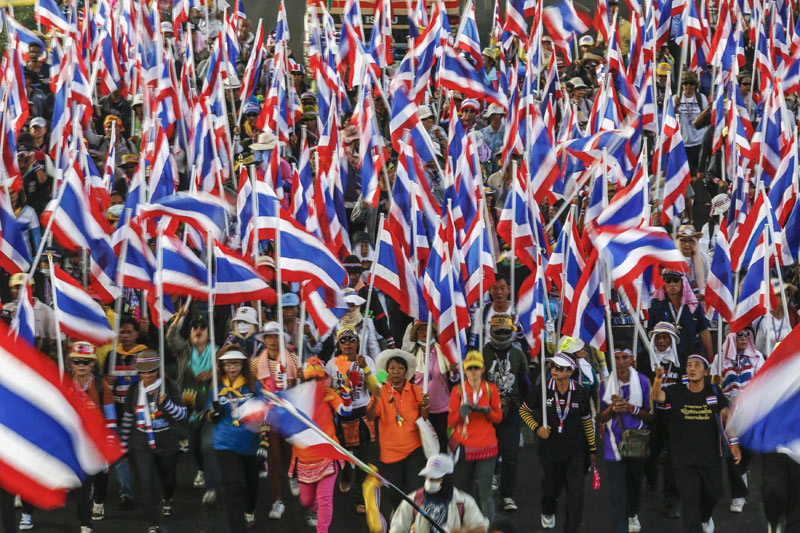 Blast wounds 36 anti-government protesters in Bangkok