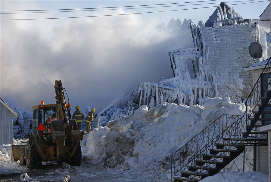 5 dead in at Quebec retirement home blaze