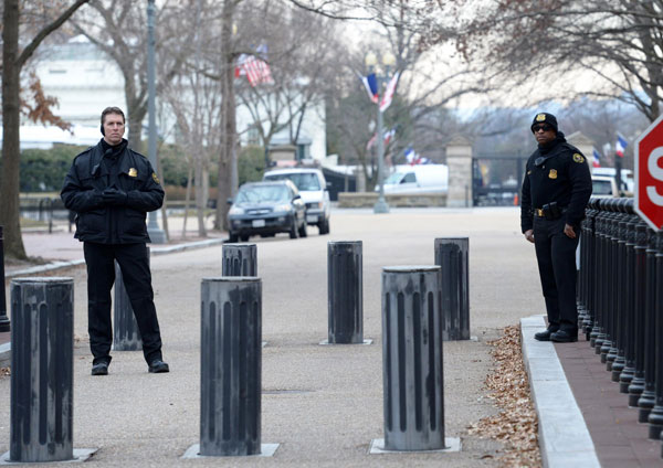 White House on lockdown as man tries to climb fence