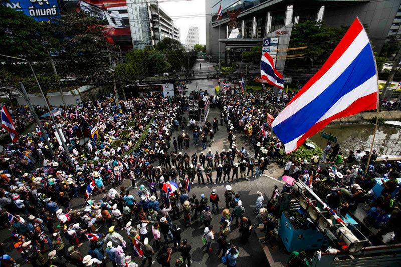 Thai court rules against crackdown on protests