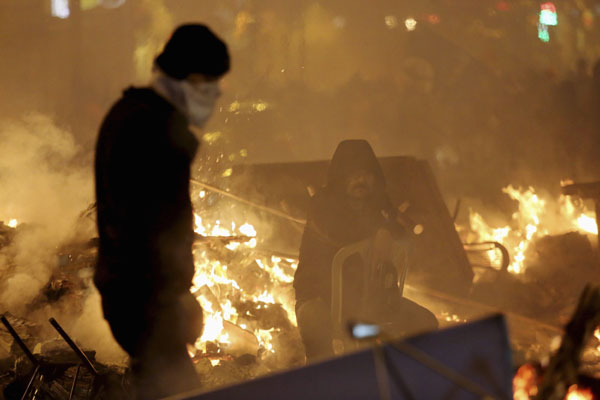 Clashes erupt in Turkey after funeral of teenager