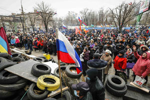 Protesters attack police HQ in Horlivka