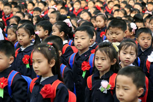 Rare look at daily life in DPRK