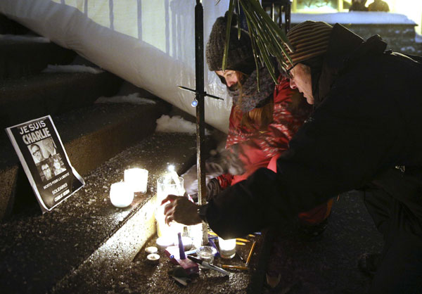 Police hunt three Frenchmen after Paris shooting